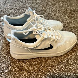 Nyjah Free 2.0 SB - Summit White (Mens Size 9)